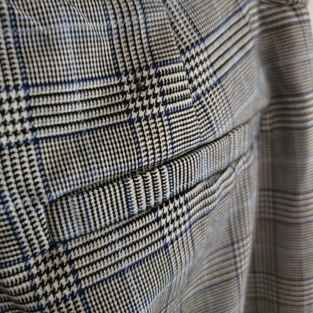 Plaid slacks - Picture 4 of 4
